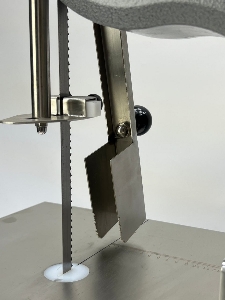 Пила для мяса Hurakan HKN-SE1650M2