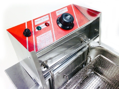 Чебуречница-фритюрница GoodFood EF12